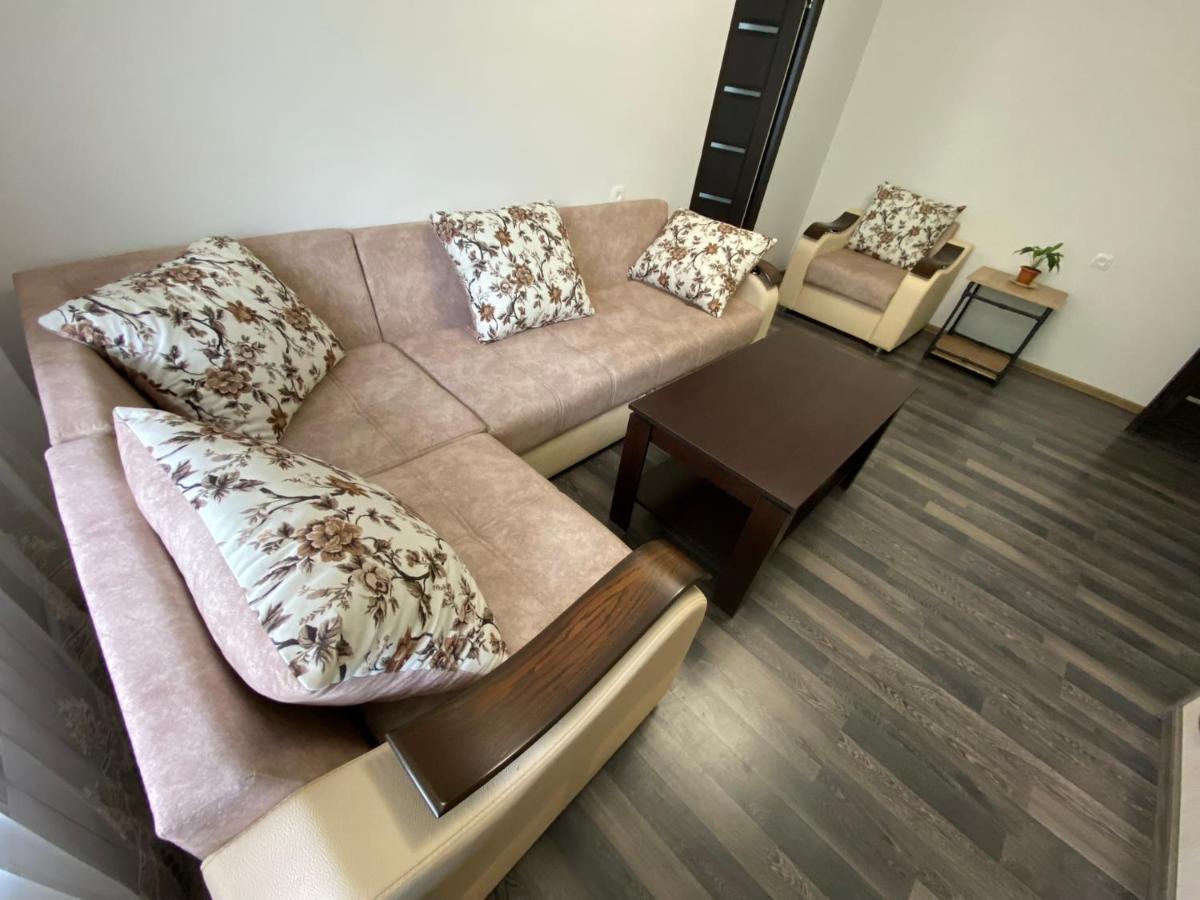 Lovely 2-Bedroom Apartment Near Ayb School Dilisan Kültér fotó